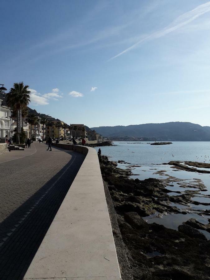 Casa Francesca E Rooms Santa Maria di Castellabate Exteriör bild